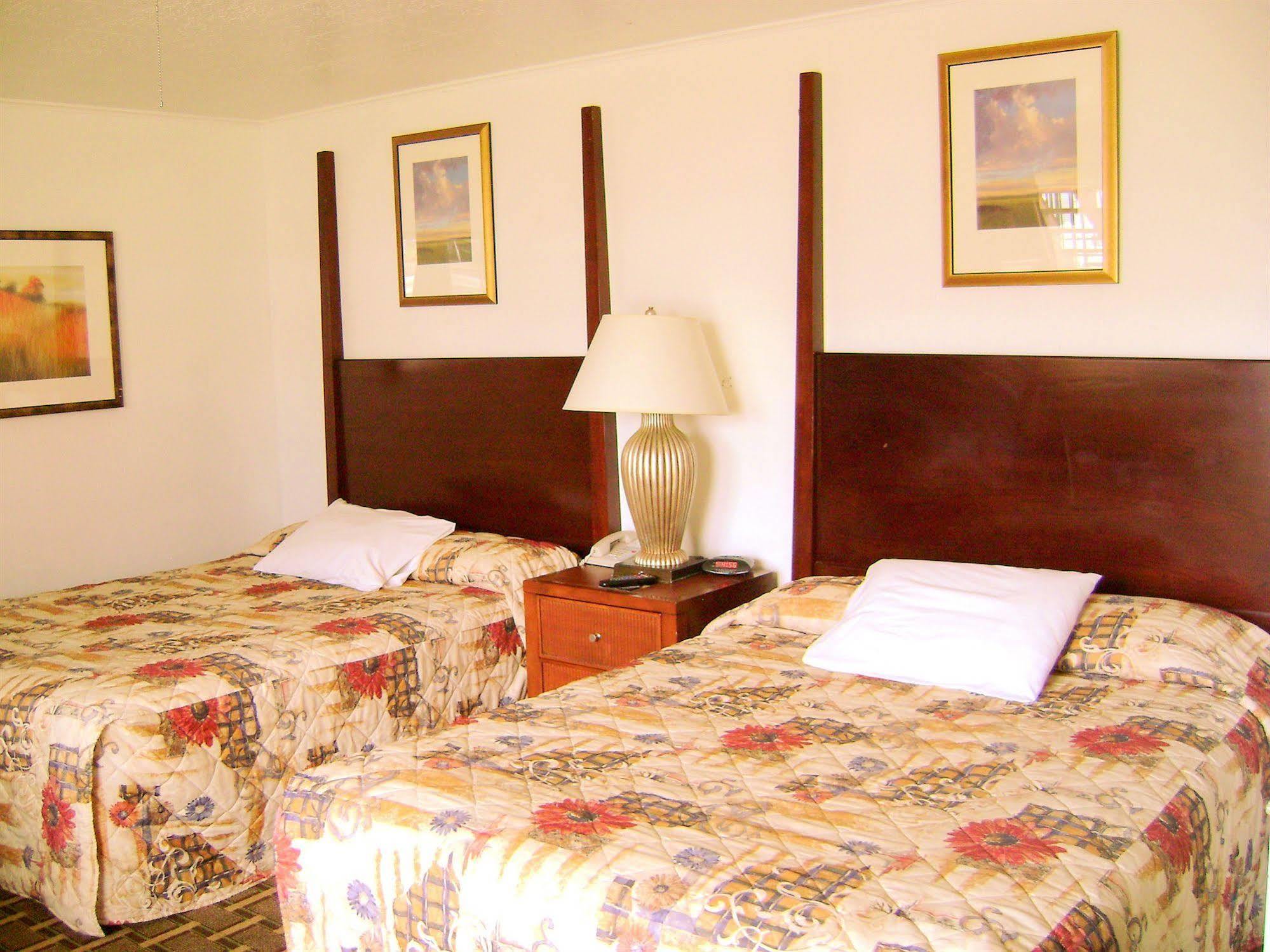 Executive Inn & Suites Lakeview Eksteriør bilde